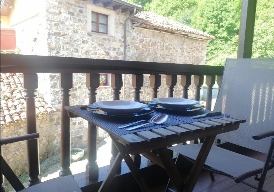 Arenas de Cabrales, Ángel Inguanzo Exterior foto