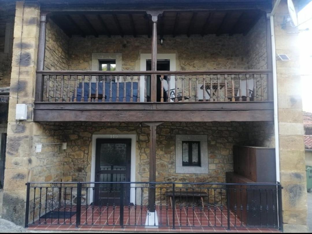 Arenas de Cabrales, Ángel Inguanzo Exterior foto