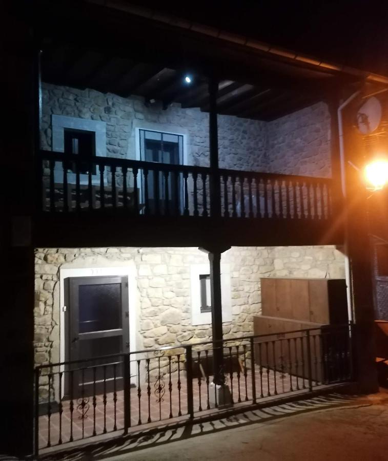 Arenas de Cabrales, Ángel Inguanzo Exterior foto